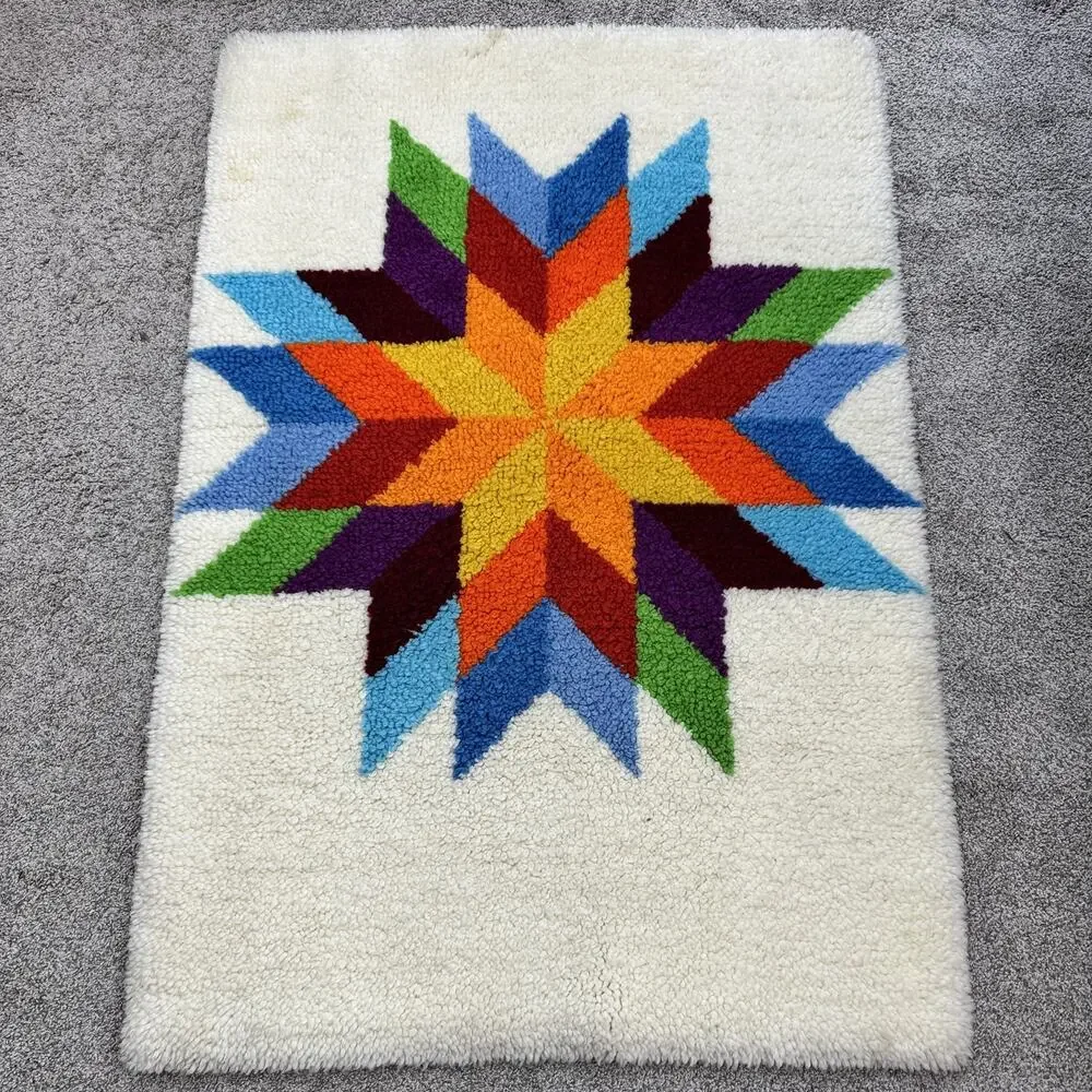 Vintage Latch Hook Accent Rug Quilt Star Pattern Colorful Geometric 17.5